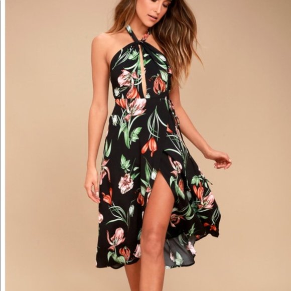 Astr Dresses & Skirts - ASTR The Label Luciana Floral Wrap Dress